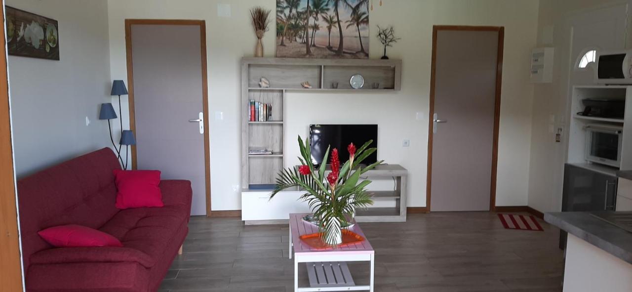 Gite Manguier Appartement Bouillante Buitenkant foto