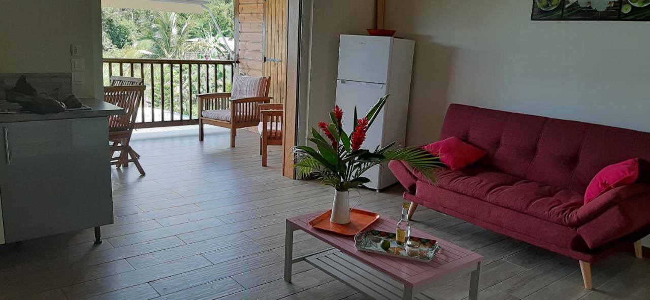 Gite Manguier Appartement Bouillante Buitenkant foto